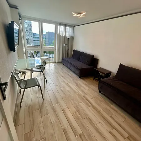 Flat To Rent *