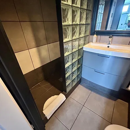 Flat To Rent דירה ורשה