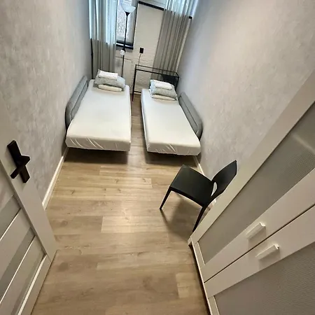 Flat To Rent *