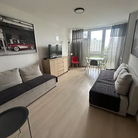 Flat To Rent * ワルシャワ