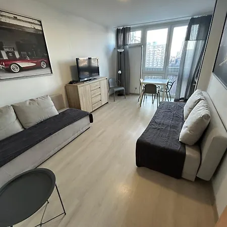 Lägenhet Flat To Rent Warszawa