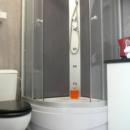 Flat To Rent ורשה
